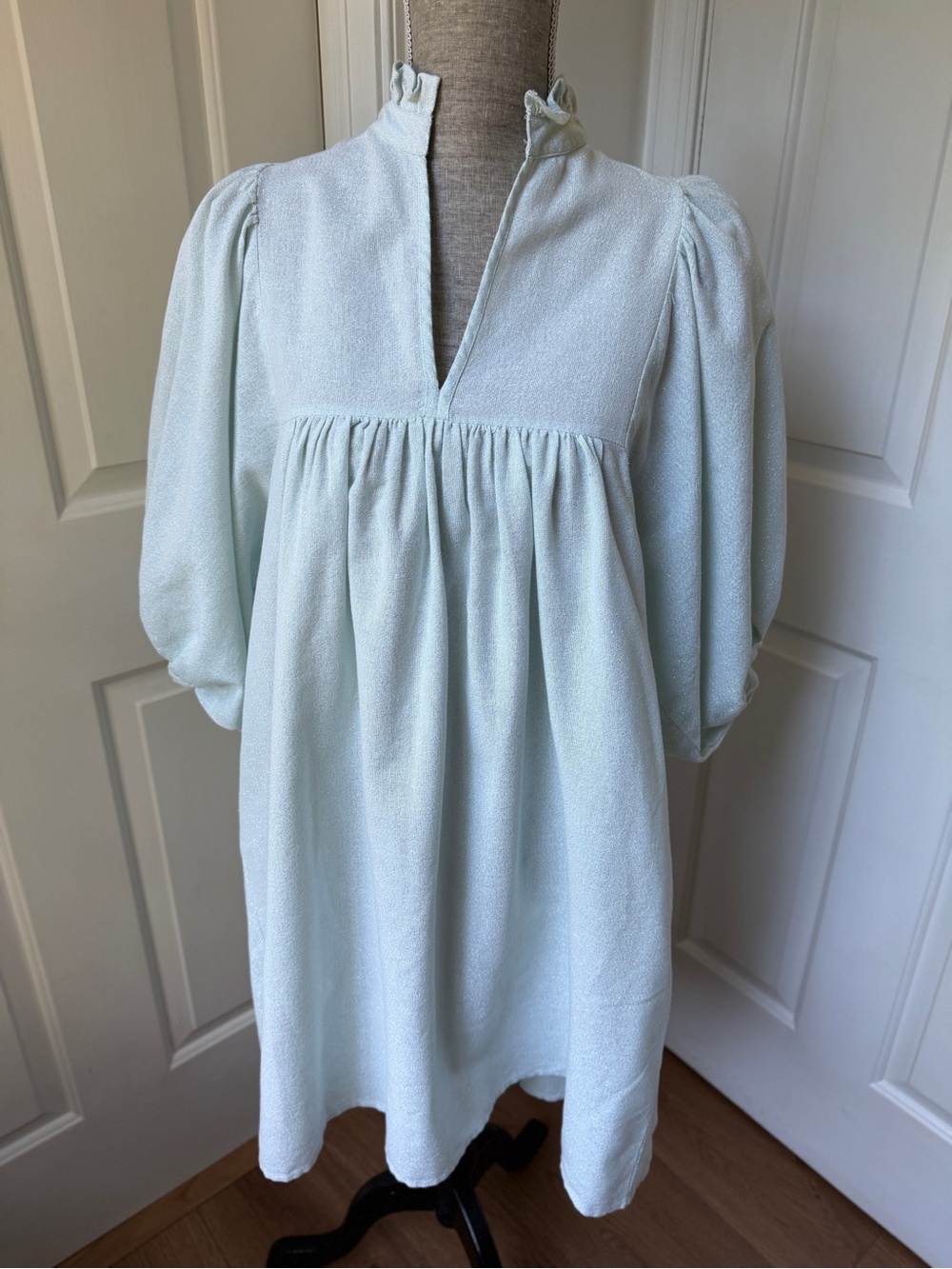 Never A Wallflower High Neck Dress Seafoam Shimmer Size Large Medium